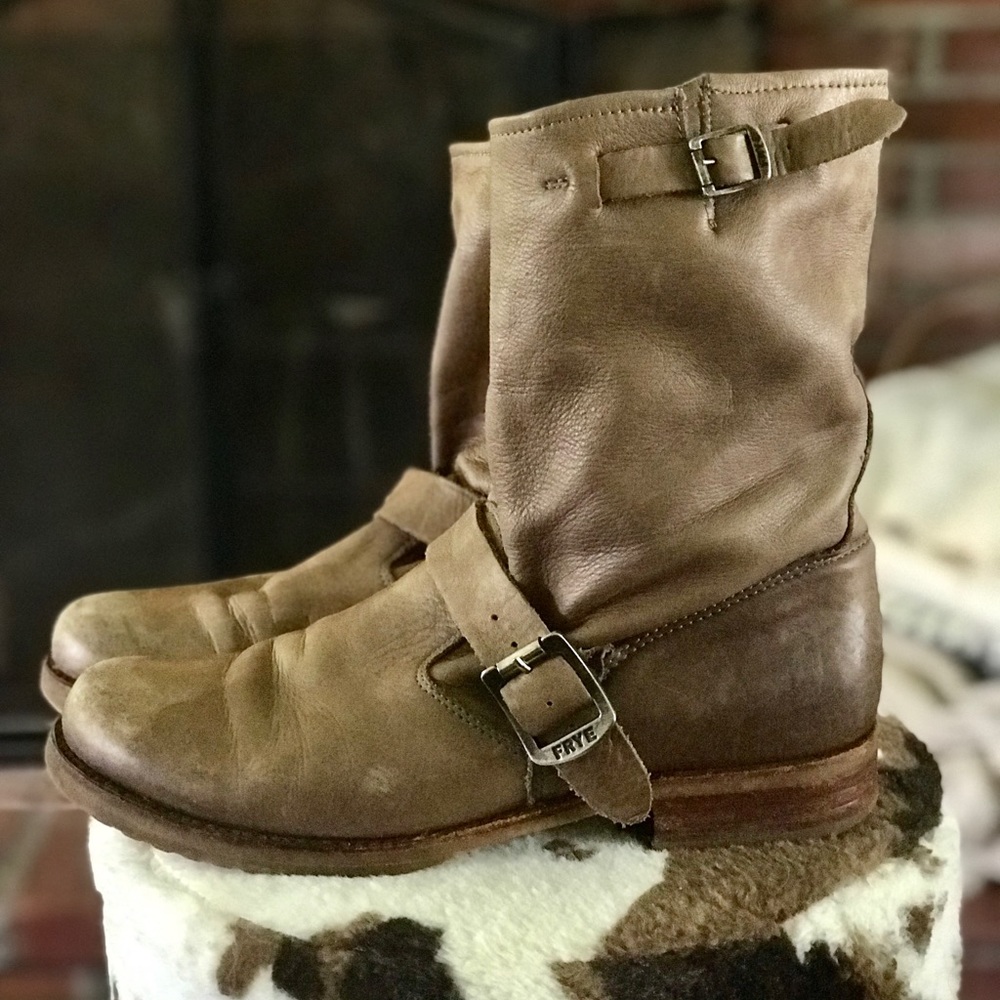Frye Vera slouchy boot